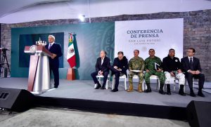 El presidente Andrés Manuel López Obrador encabezo la mañanera de este viernes desde San Luis Potosí