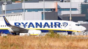 Suspenden Aerolíneas vuelos por Covid-19