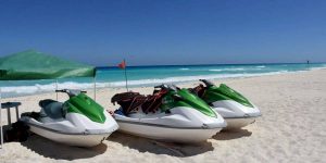 Cancún se prepara para el verano y recibir turismo local