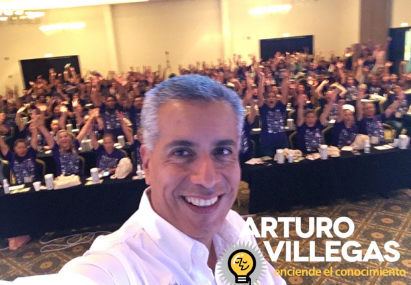 arturo-villegas-conferencia-ser-feliz-sirviendo-a-los-demas-6237