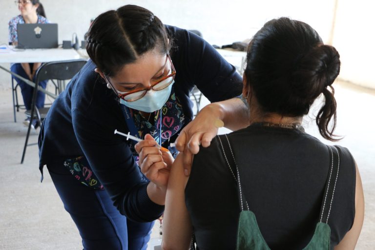 FjYpCYSXoAA5ZNv-scaled