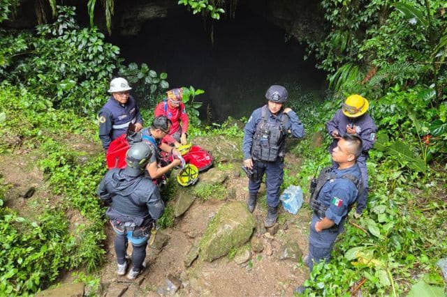 estos_son_los_atrapados_en_la_gruta_de_cuetzalan_llevan_2_dias_bajo_tierra
